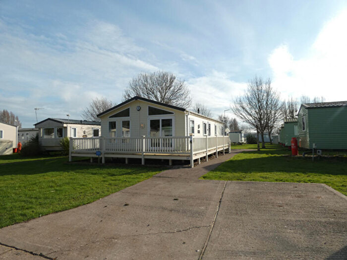 2 Bedroom Park Home For Sale In Church Lane, CO5