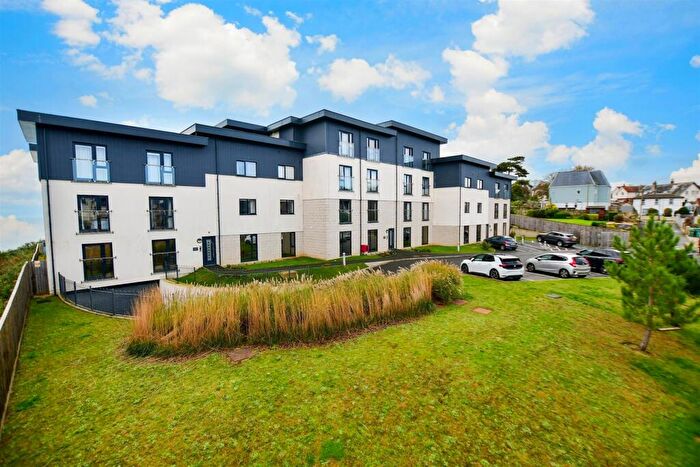 2 Bedroom Flat For Sale In Grange Road, Sandown, Isle Of Wight, PO36