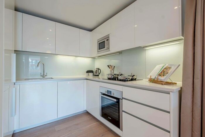 1 Bedroom Flat To Rent In Merchant Square East, London, W2