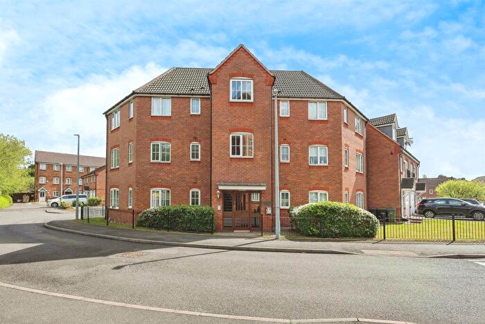 2 Bedroom Apartment For Sale In Ashwood Close, Oldbury, B69