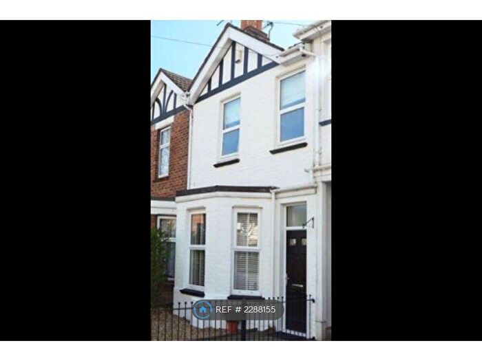 2 Bedroom Terraced House To Rent In Florence Road, Poole, BH14
