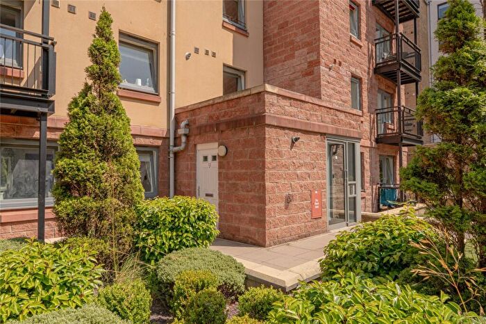 1 Bedroom Flat For Sale In Slateford Gait, Edinburgh, EH11