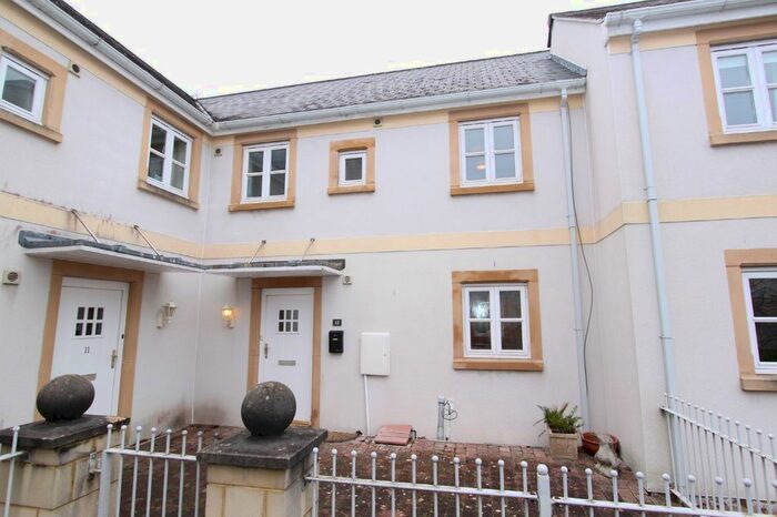 4 Bedroom Terraced House To Rent In Captains Gardens, Plymouth PL5