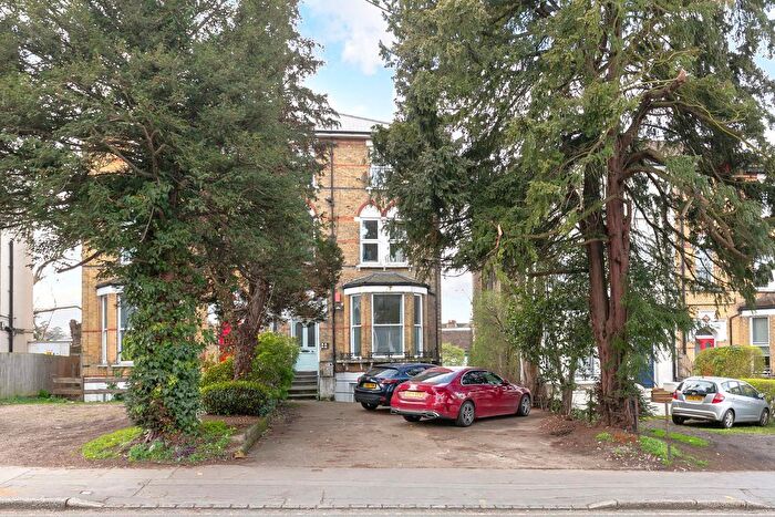 1 Bedroom Flat To Rent In St. Peters Road, South Croydon, CR0
