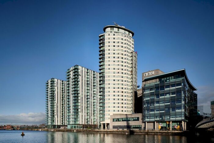 2 Bedroom Flat For Sale In The Heart, Media City, M50