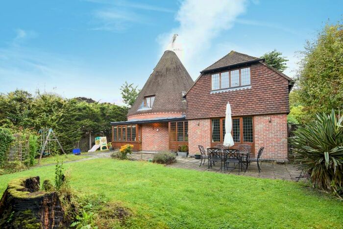 4 Bedroom Detached House To Rent In St. Georges Road Bickley, BR1