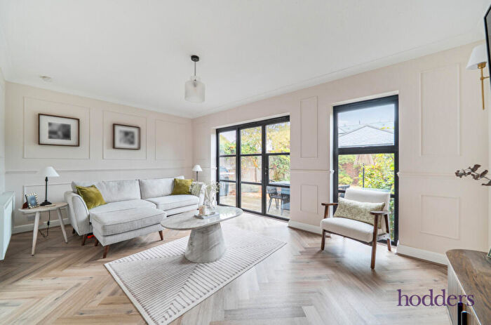 3 Bedroom Semi-Detached House For Sale In Addlestone, Surrey, KT15