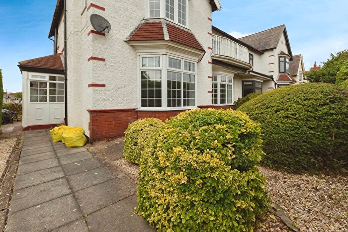 3 Bedroom Flat For Sale In Windsor Road, Saltburn-By-The-Sea, TS12