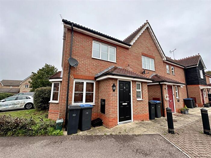 3 Bedroom End Of Terrace House To Rent In Malkin Drive, Church Langley, Harlow, CM17