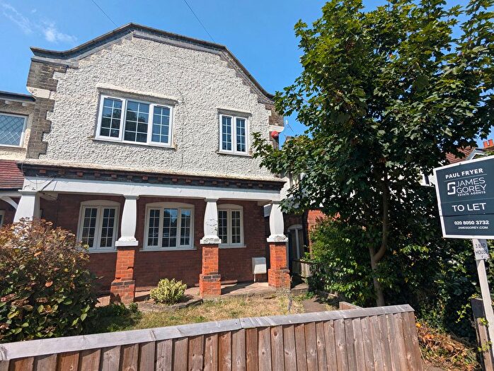 3 Bedroom Semi-Detached House To Rent In Rochdale Road, Abbey Wood, SE2