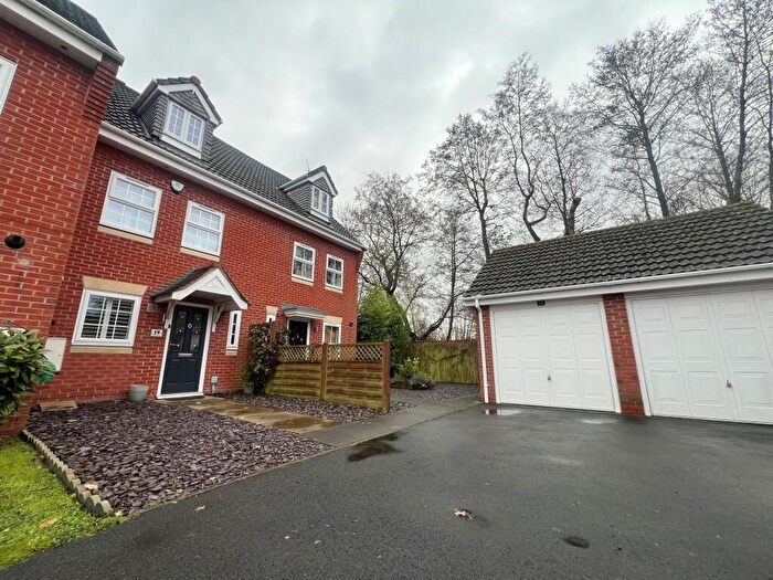 3 Bedroom House To Rent In Penshurst Road, Bromsgrove, B60