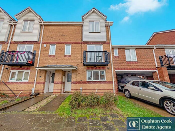 4 Bedroom End Terrace House For Sale In Kingsford Road, Coventry, CV6