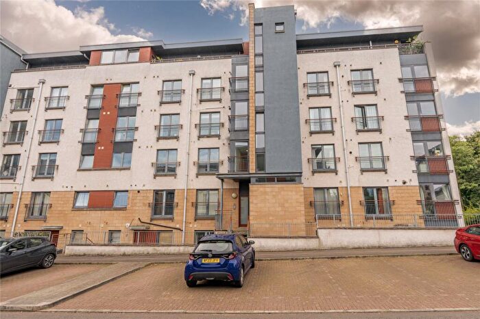 2 Bedroom Flat For Sale In / East Pilton Farm Rigg, Edinburgh, EH5