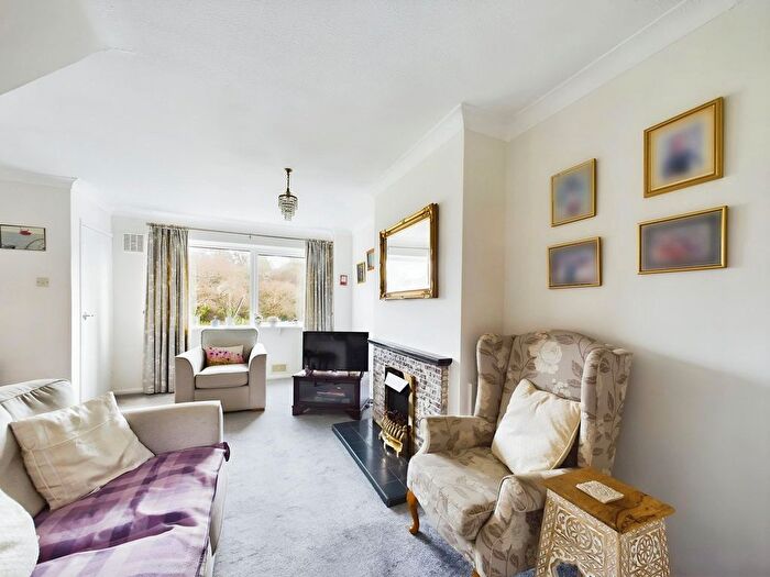 3 Bedroom Terraced House For Sale In Batchelor Green, Bursledon, Southampton, SO31