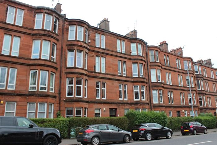 2 Bedroom Flat To Rent In Minard Road, Shawlands, Glasgow, G41