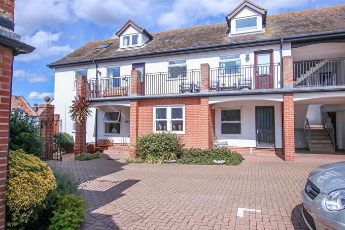 2 Bedroom Apartment For Sale In High Street, Aldeburgh, IP15