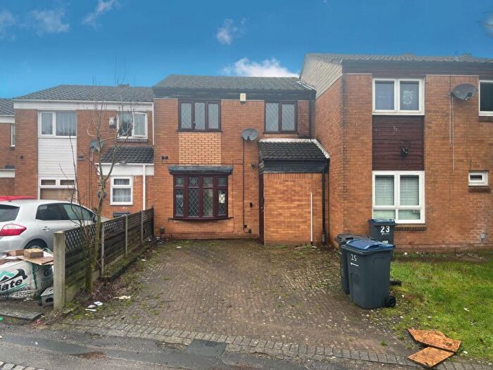 3 Bedroom Terraced House For Sale In Hole Farm Way, Kings Norton, Birmingham, B38