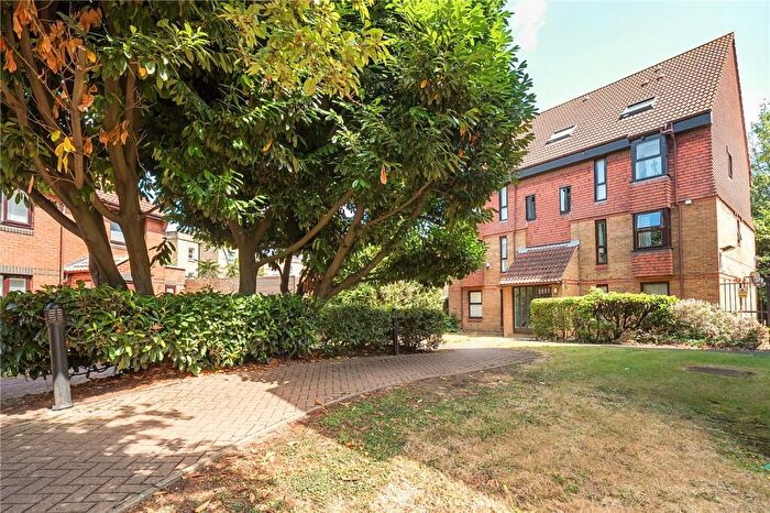 Studio For Sale In Coopers Close, London, E1
