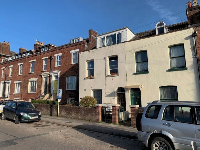 1 Bedroom Flat To Rent In Rampart Road, Salisbury, SP1