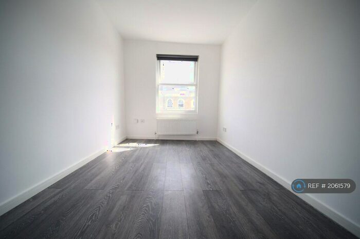 1 Bedroom Flat To Rent In Seven Sisters Road, London, N4