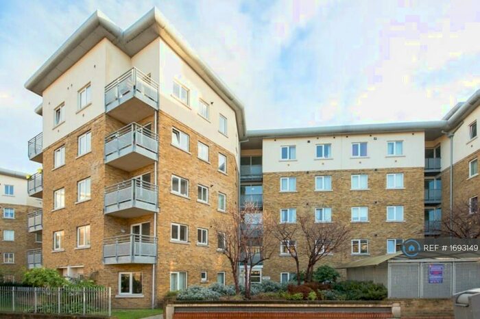 1 Bedroom Flat To Rent In John Bell Tower East, London, E3