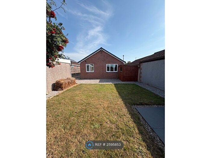 3 Bedroom Bungalow To Rent In Hoddesdon Crescent, Doncaster, DN7