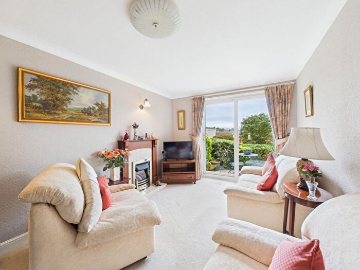 1 Bedroom Retirement Property For Sale In Birch Walk, Sherwood, Nottingham, NG5