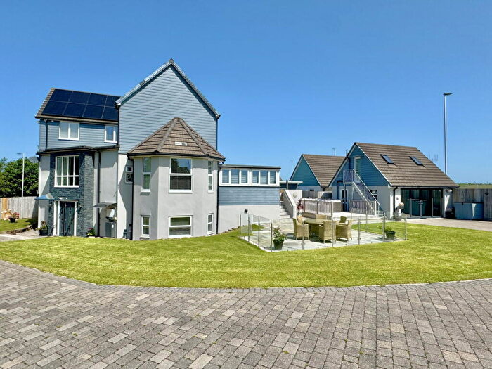 6 Bedroom Detached House For Sale In Tavistock Road, Derriford, Plymouth, PL6