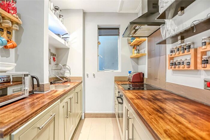 1 Bedroom Flat For Sale In The Drive, Hove, East Sussex, BN3