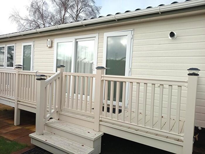 2 Bedroom Mobile Home For Sale In Ribble Valley Country & Leisure Park, Paythorne, Clitheroe, BB7