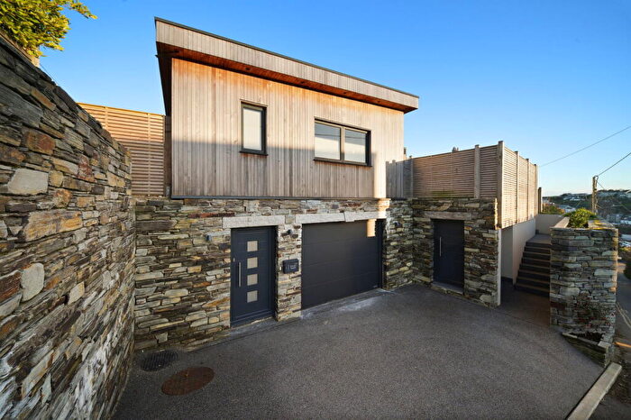 3 Bedroom Detached House For Sale In Cliff Street, Mevagissey, PL26