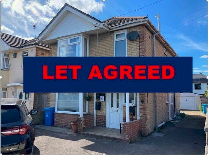 1 Bedroom Flat To Rent In Ringwood Road, Poole, BH14