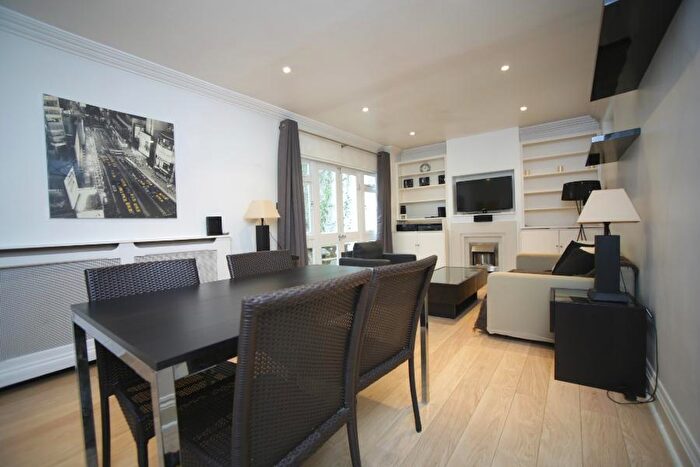 1 Bedroom Apartment To Rent In Fawcett Street, Chelsea, SW10