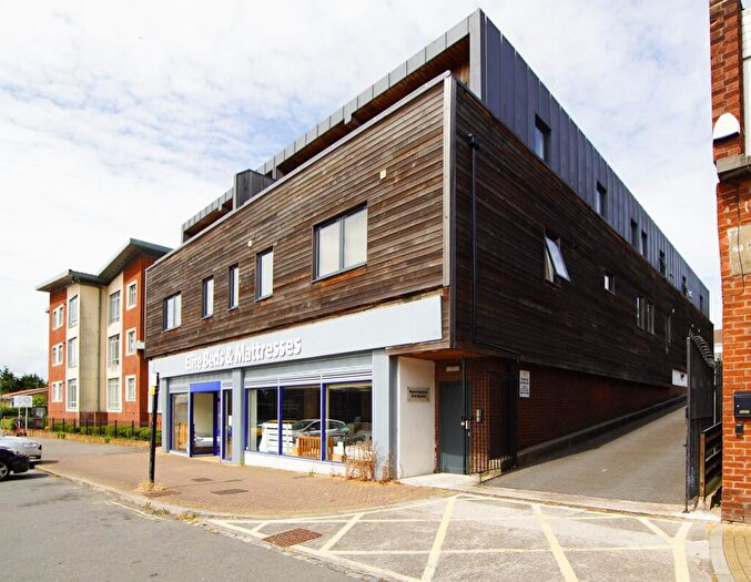 2 Bedroom Apartment To Rent In Brigstowe Apartments, - High Street, Shirehampton, BS11