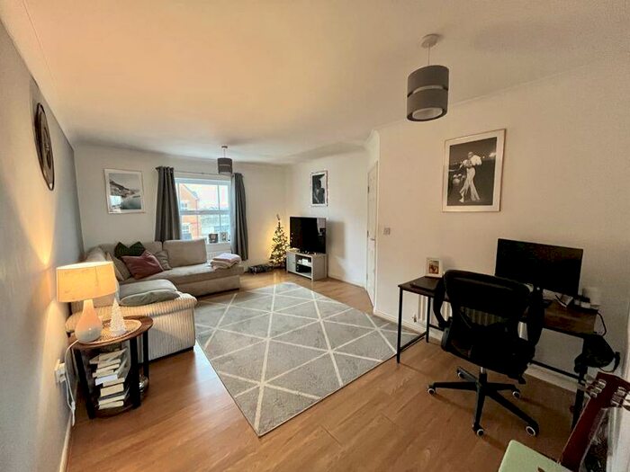 2 Bedroom Flat To Rent In Fenwick Close, Newcastle Upon Tyne, NE27