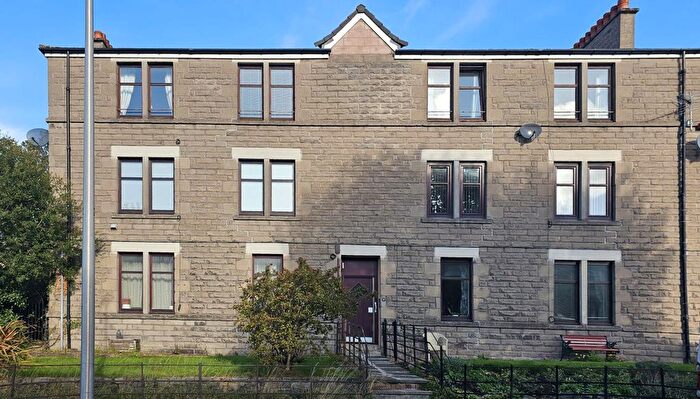 2 Bedroom Flat To Rent In Corso Street, Dundee, DD2