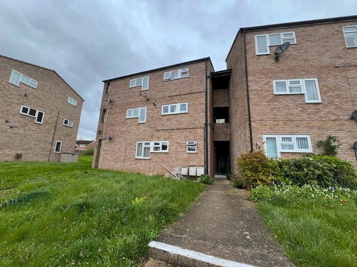 1 Bedroom Studio To Rent In Peacocks, Harlow, CM19