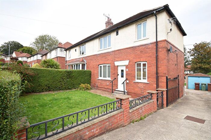 3 Bedroom Semi-detached House To Rent In Milton Crescent, Wakefield, WF2