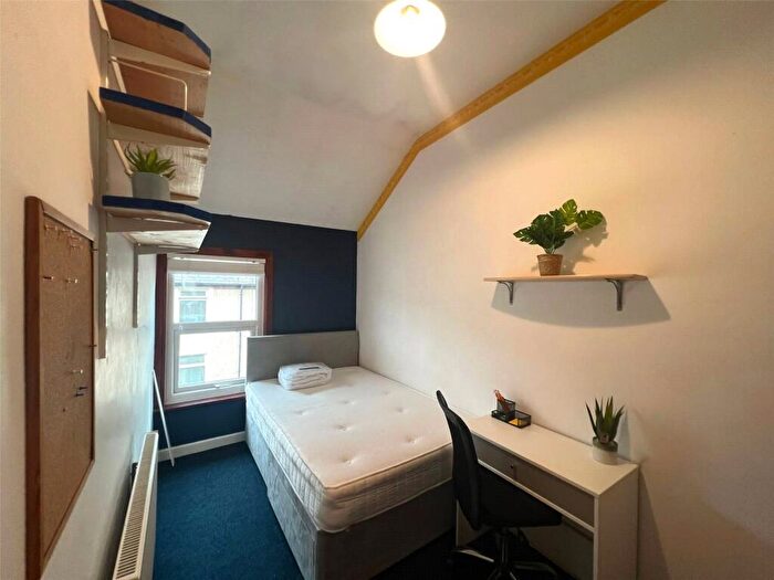 3 Bedroom Terraced House To Rent In Fair View Road, Bangor, Gwynedd, LL57