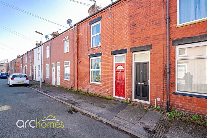 2 Bedroom Terraced House For Sale In Stanley Road, Platt Bridge, Wigan, WN2