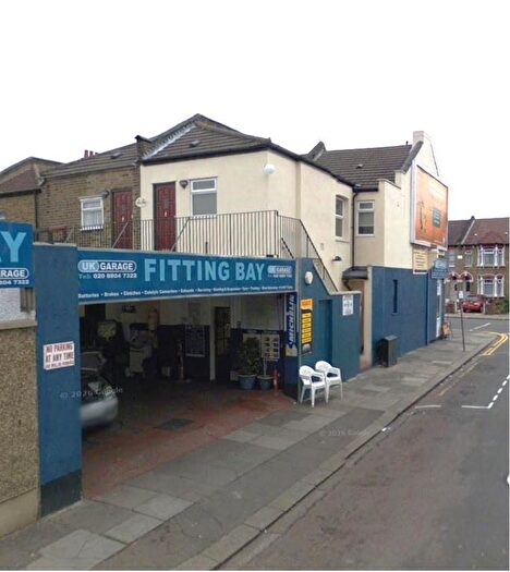 2 Bedroom Flat For Sale In High Street, Enfield, Middlesex, EN3