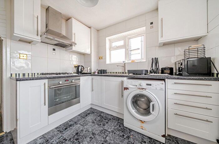 2 Bedroom Maisonette For Sale In Hatherley Road, Sidcup, DA14 - Photo 3