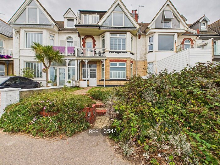 2 Bedroom Flat To Rent In Kingsway, Hove, BN3