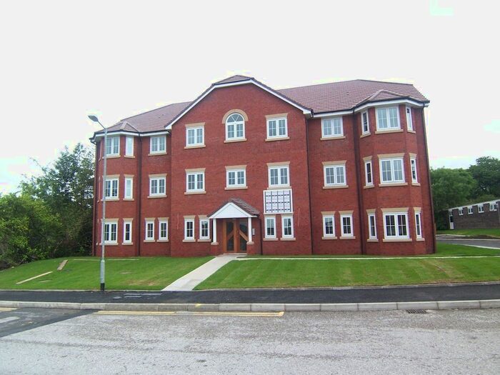 2 Bedroom Flat To Rent In Samuel House, Sandfield Park, Bolton, BL1