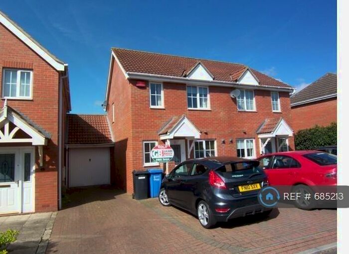 2 Bedroom Semi-Detached House To Rent In Rimer Close, Norwich, NR5
