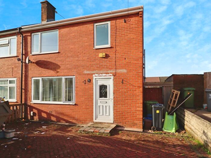 3 Bedroom Semi-Detached House To Rent In Malmesmead Road, Llanrumney, Cardiff, CF3