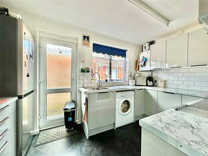 4 Bedroom Detached House For Sale In Twineham Road, Eastbourne, East