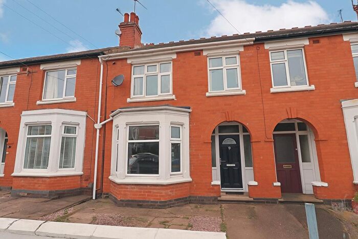 3 Bedroom Property To Rent In Maudslay Road, Chapelfields, Coventry, CV5