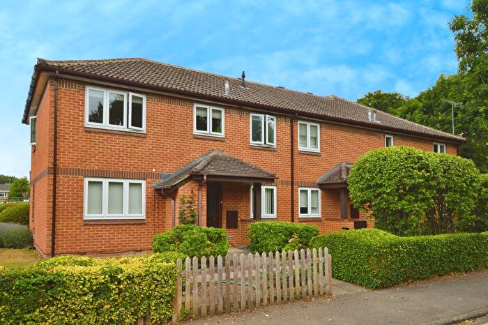 2 Bedroom Flat To Rent In Woodstock Road North, St Albans, AL1