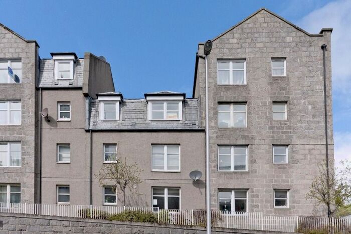 2 Bedroom Flat To Rent In Littlejohn Street, City Centre, Aberdeen, AB10
